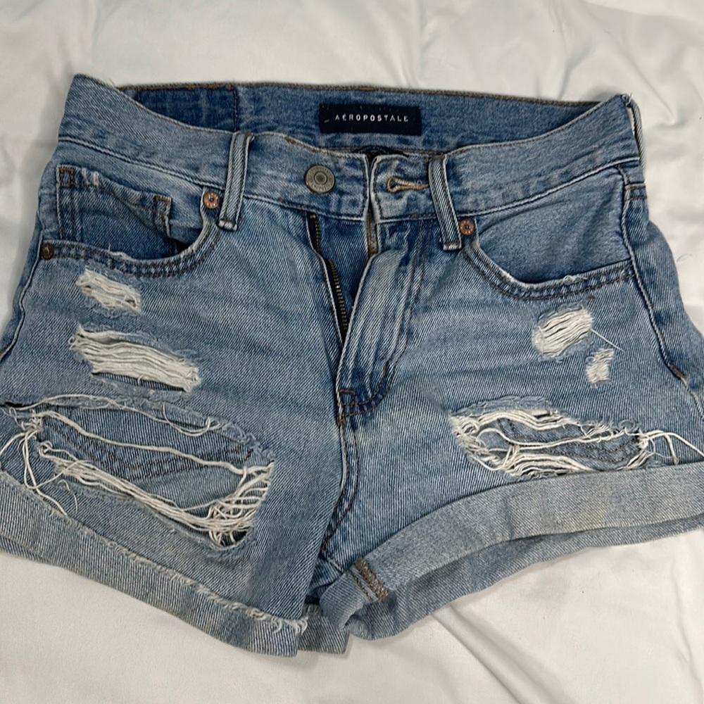 Aeropostale mom short ripped distressed jean shorts